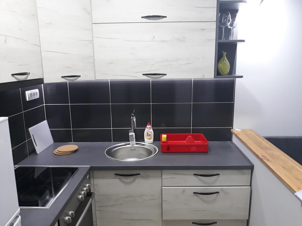 Apartment Azzuro 2 Novi Sad Ngoại thất bức ảnh