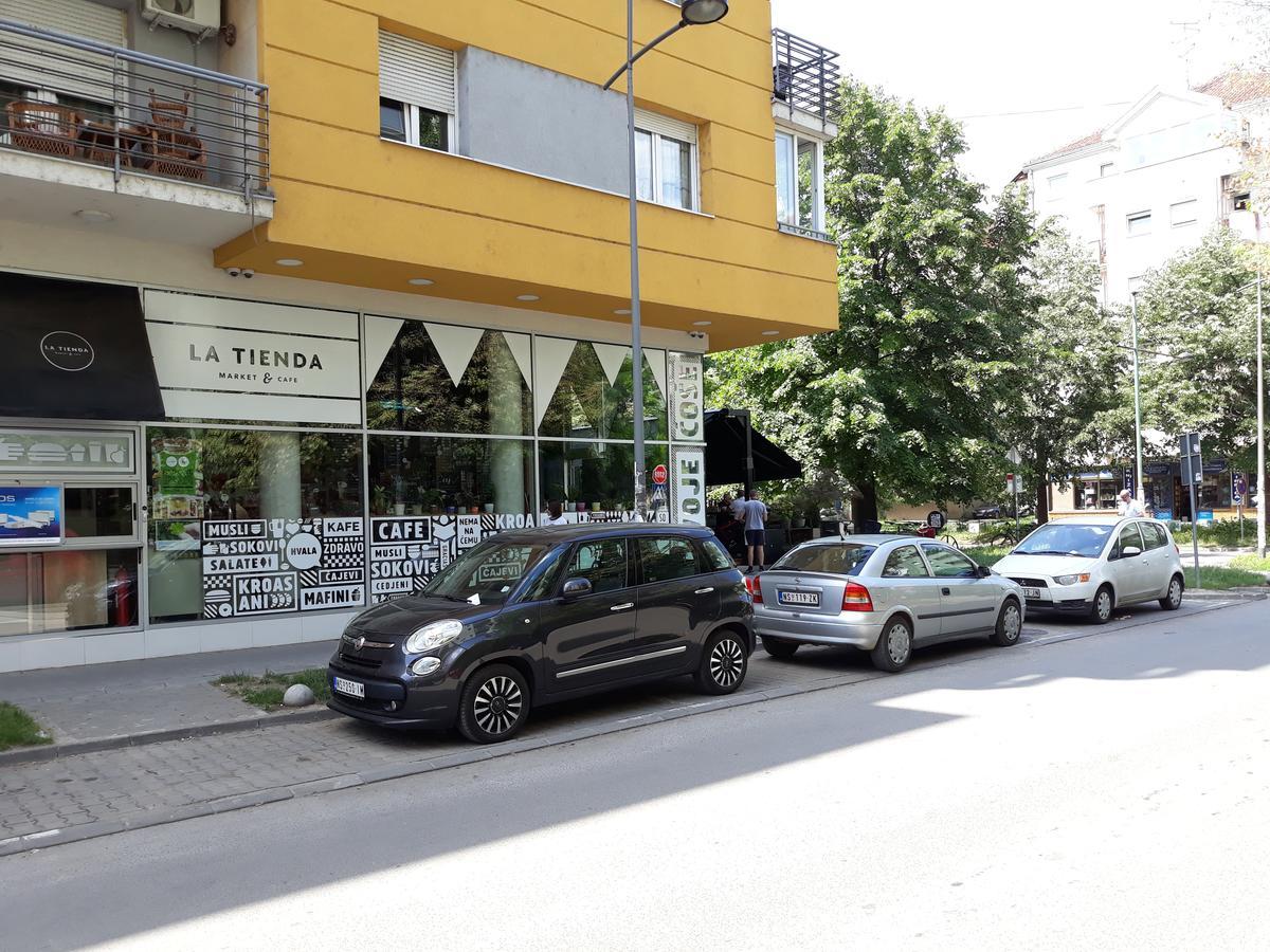 Apartment Azzuro 2 Novi Sad Ngoại thất bức ảnh